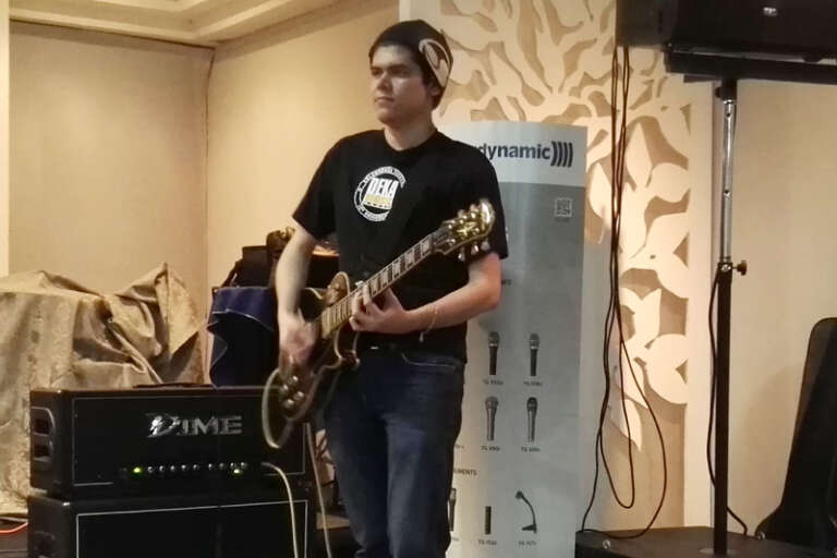TALLER DE MÚSICA PARA ADORADORES 2 4 noticia23 6