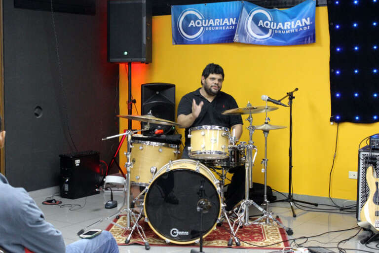 TALLER DE BATERIA DEL JAZZ AL METAL 3 noticia37 3