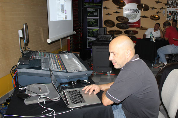 AVID VENUE MASTERCLASS 2014 1 noticia60 1