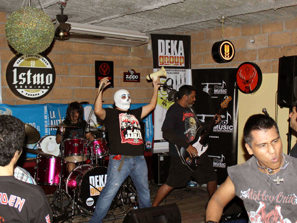CONCURSO DE BANDAS ISTMO ROCKS 3 noticia64 3