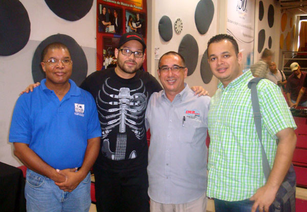 LANZAMIENTO DE LA CONSOLA AVID S3L 8 noticia70 8